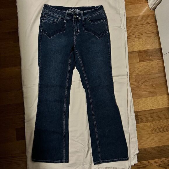 Apollo Petite Jeans, size 8P - Picture 2 of 12